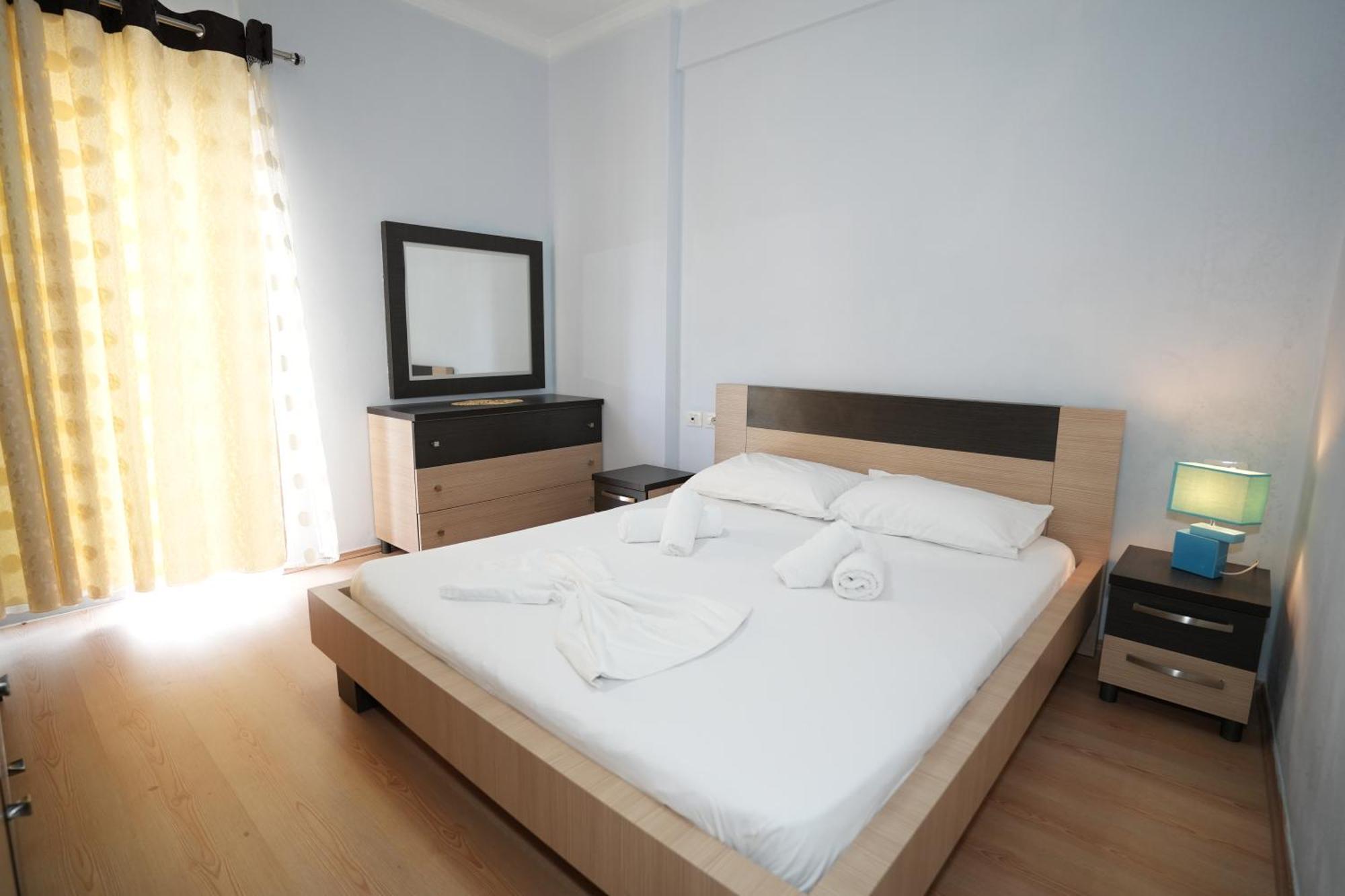“Apheartment Gjirokastra” Appartement Buitenkant foto
