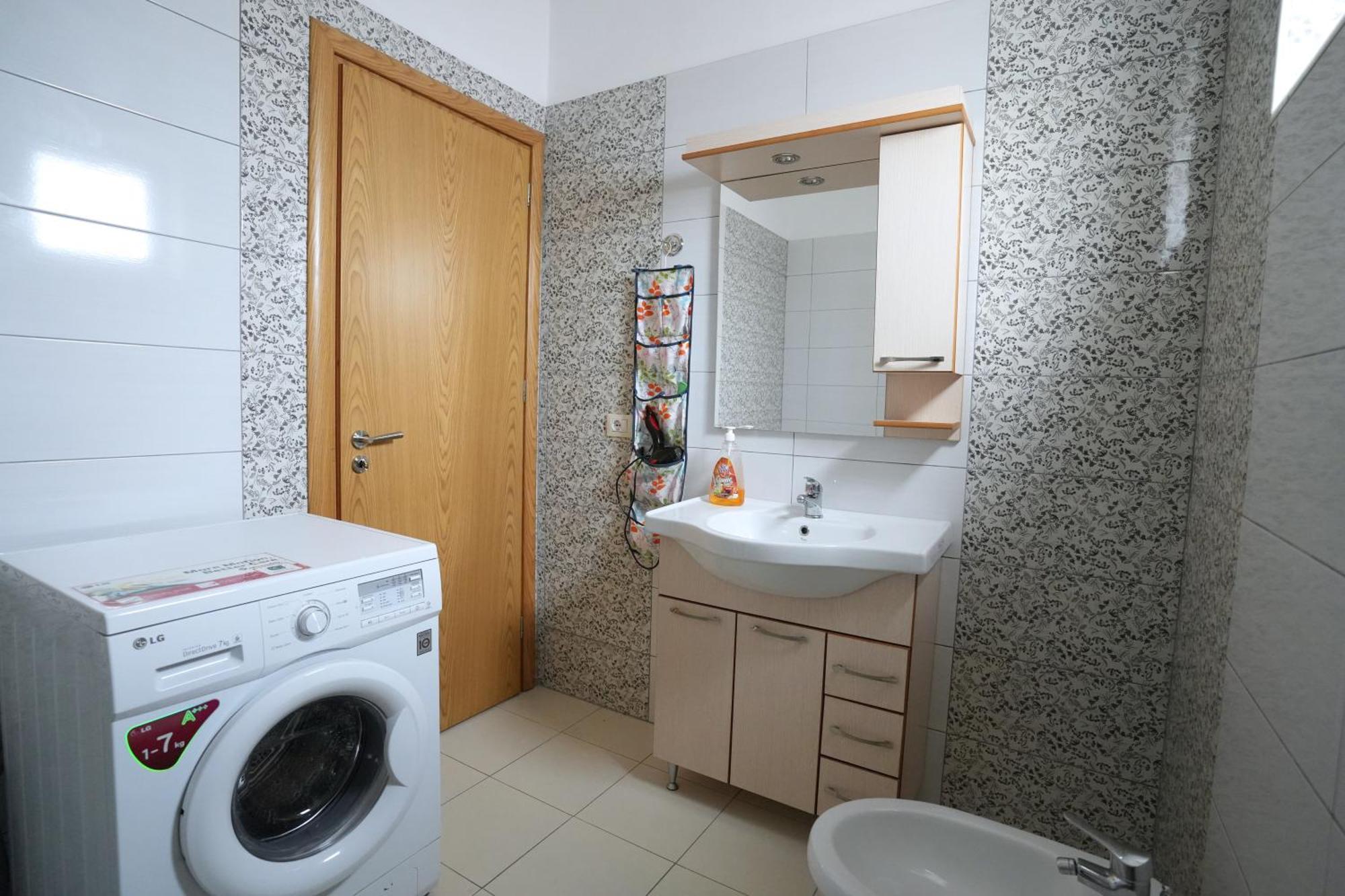 “Apheartment Gjirokastra” Appartement Buitenkant foto